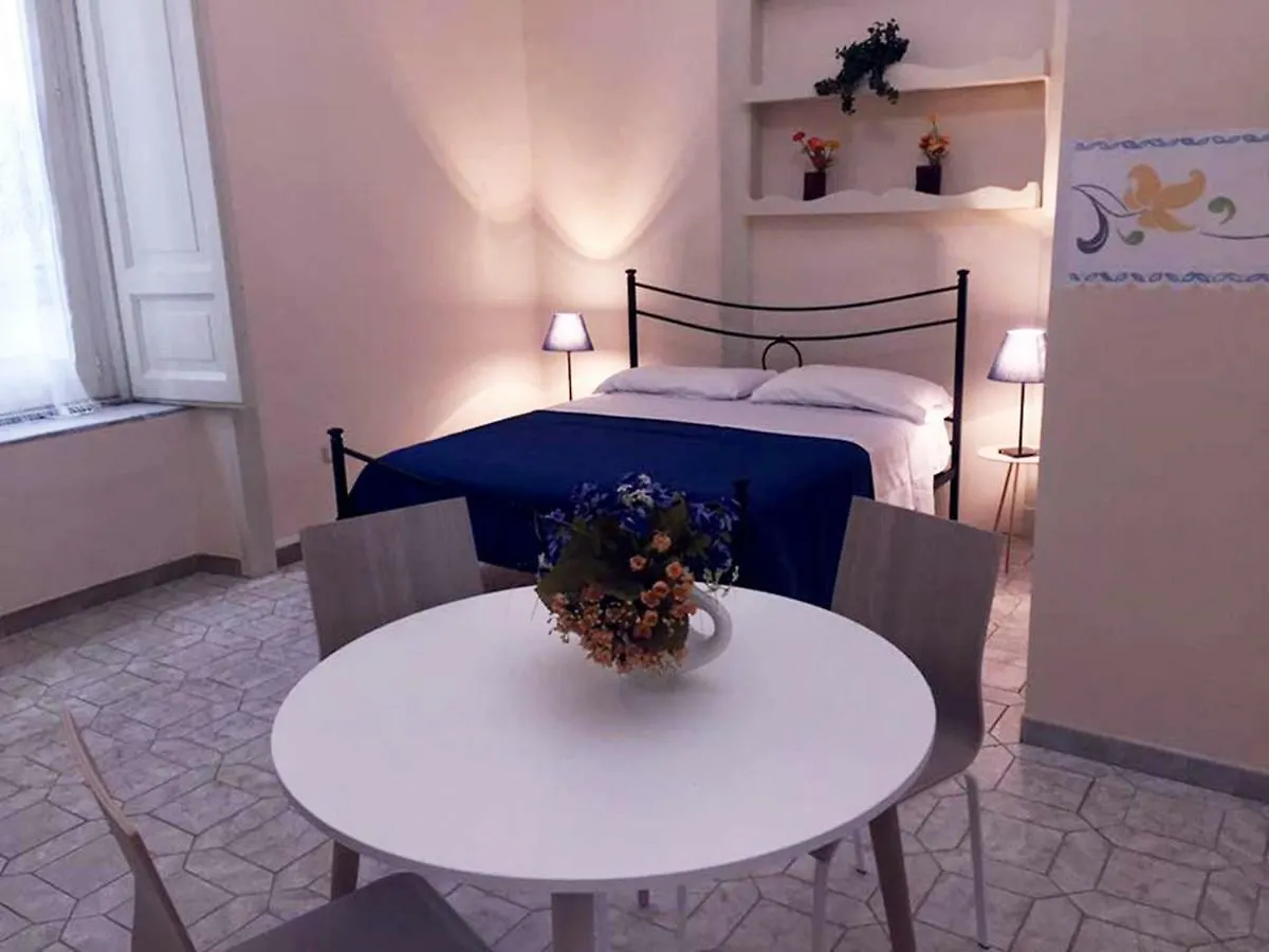 Catoledo Bed & Breakfast Napoli 2*,  İtalya